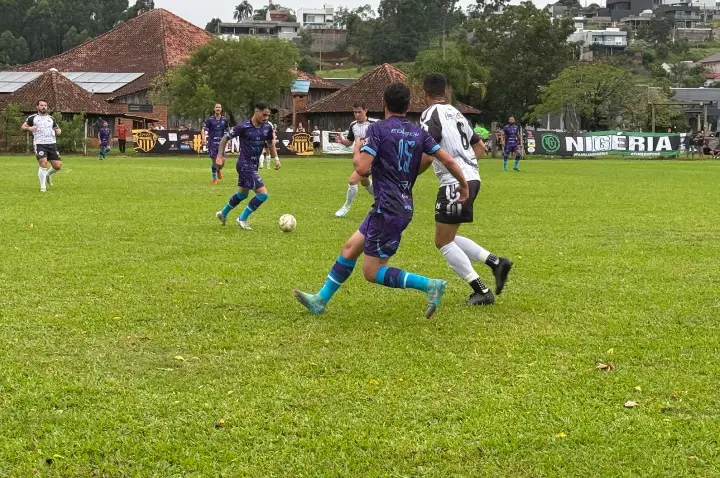 Bela Vista e Nigéria disputam título do Interbairros 2026*