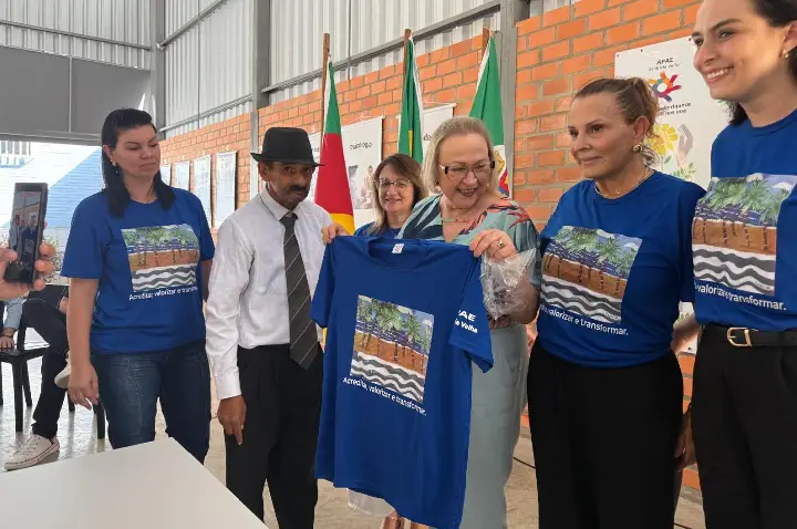 Estância Velha qualifica atendimento de inclusão com assinatura do CAS TeAcolhe