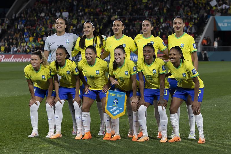 Brasil estreia com vitória na Copa do Mundo Feminina