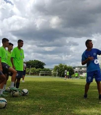 Muito futebol nas categorias Sub 17 e Sub 15 do FC Estância