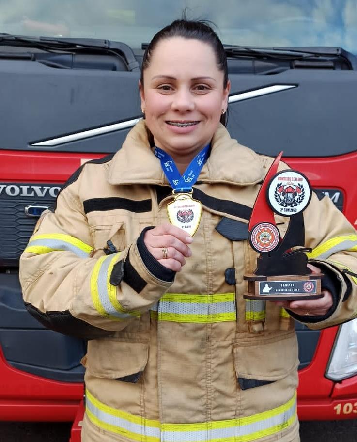 Sd Aline conquista novamente o Bombeiro de Ferro