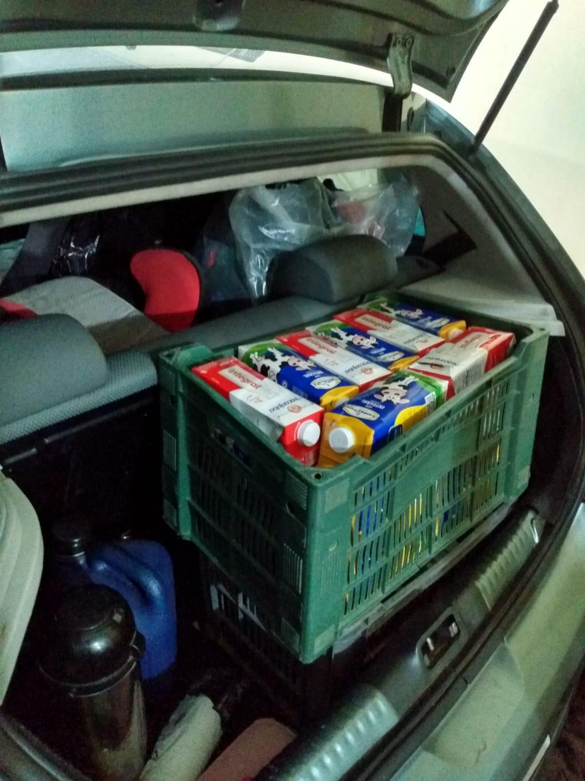 Amigos da Caridade leva janta à moradores de rua