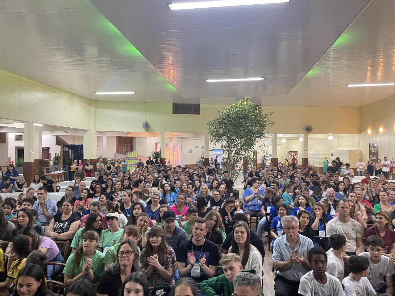 Vencedores da VI Fecitec de Estância Velha recebem premiação