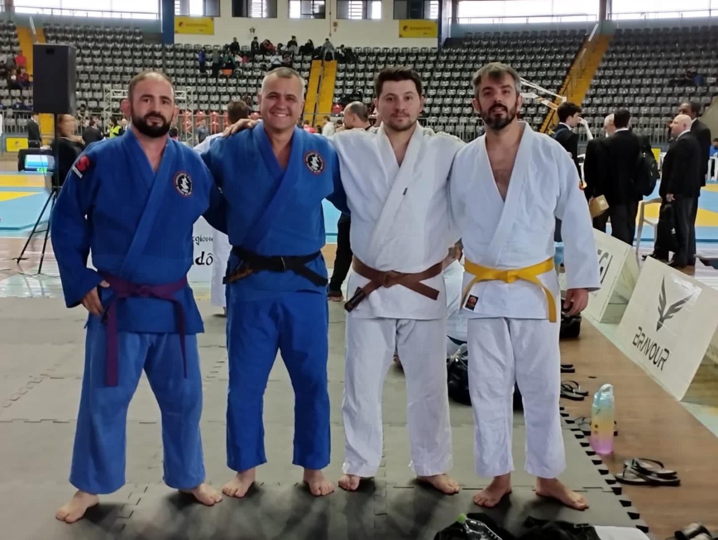 Atletas do Judô de Estância Velha se classificam para o Interestadual