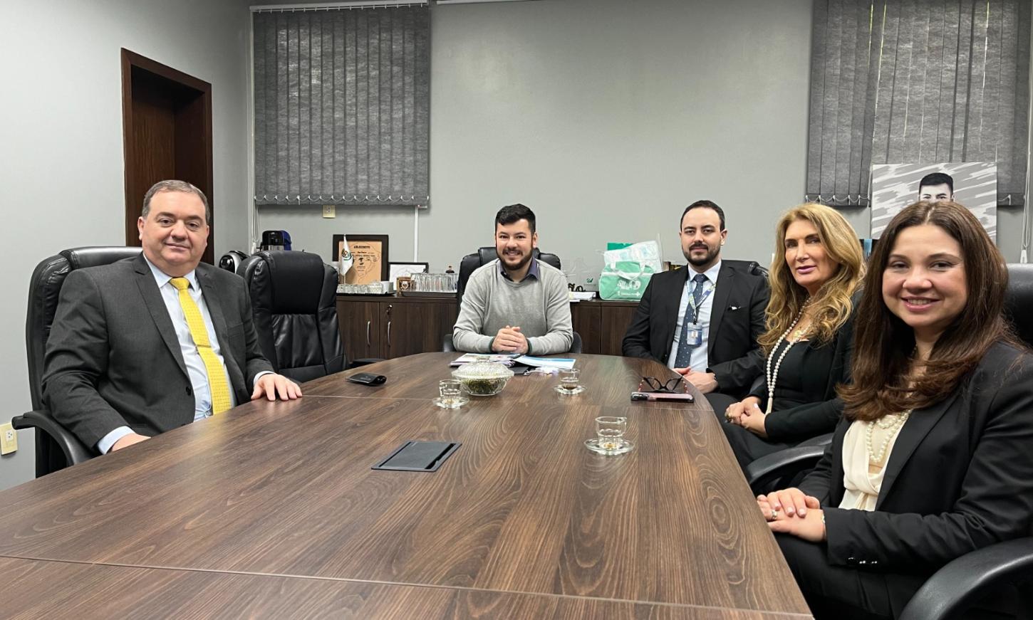 Líderes do Judiciário visitam o municipio