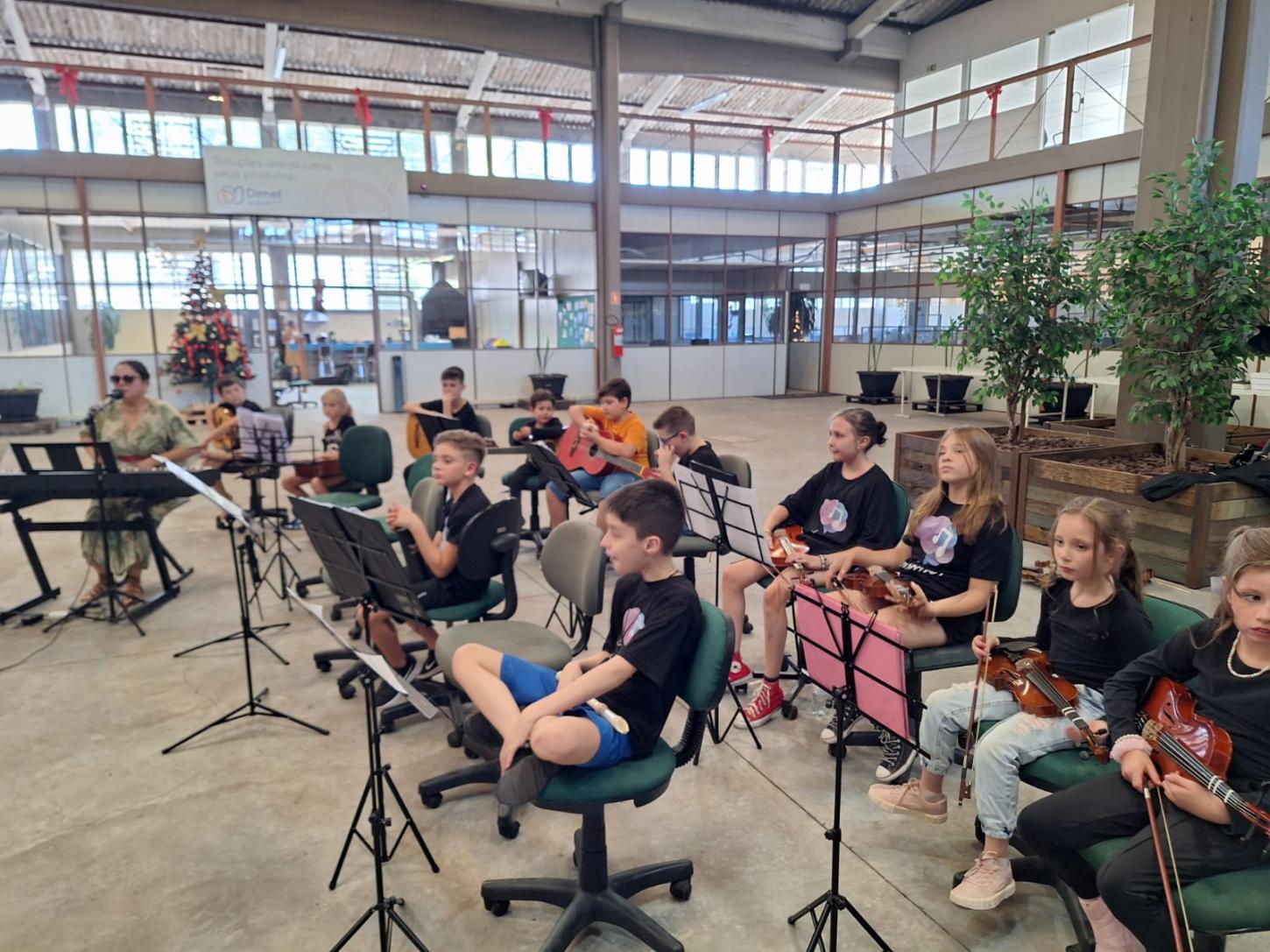 Espetáculo de estreia da Orquestra Estância Velha agora será na SCU