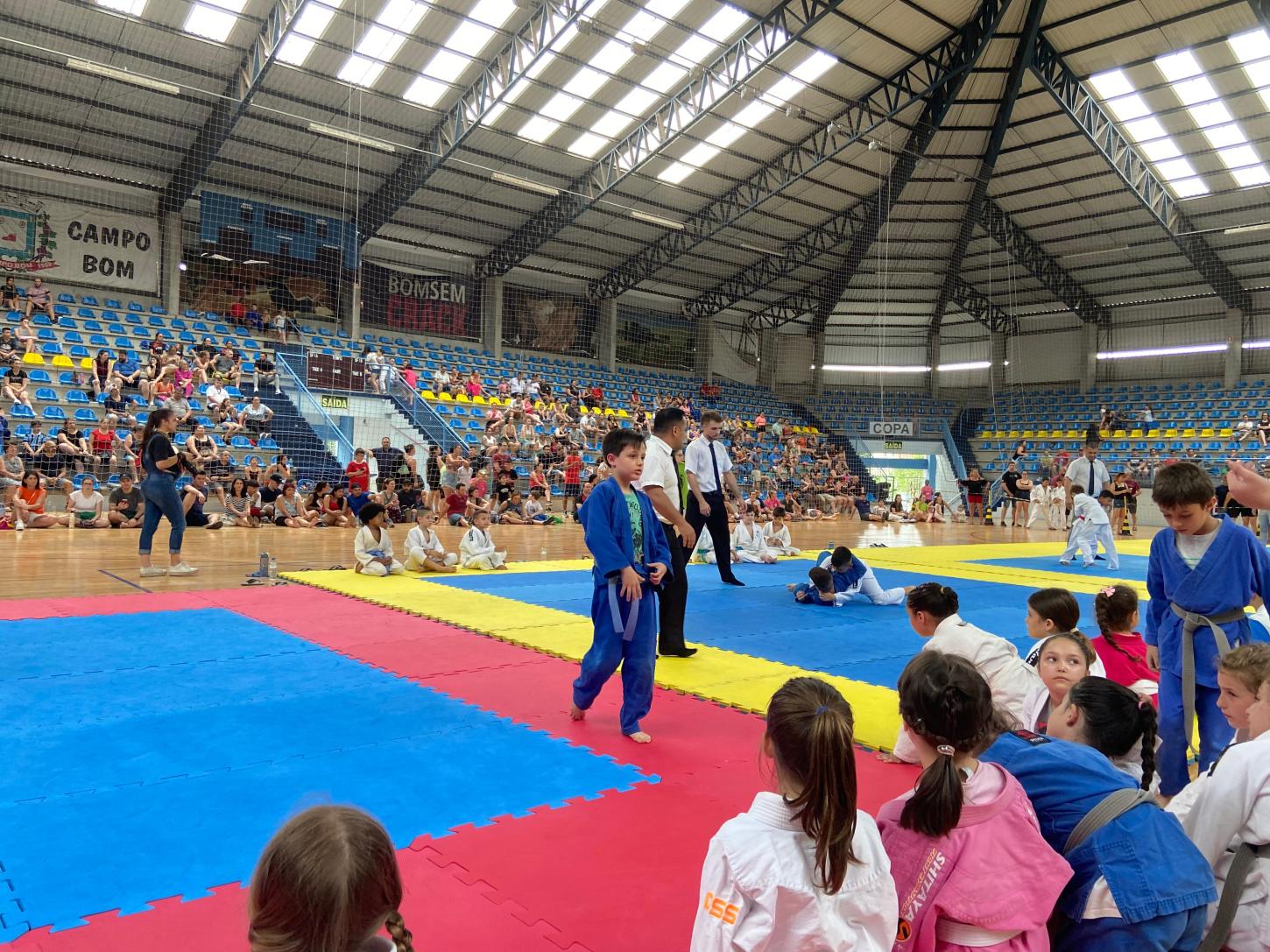 Judocas se destacam em competição