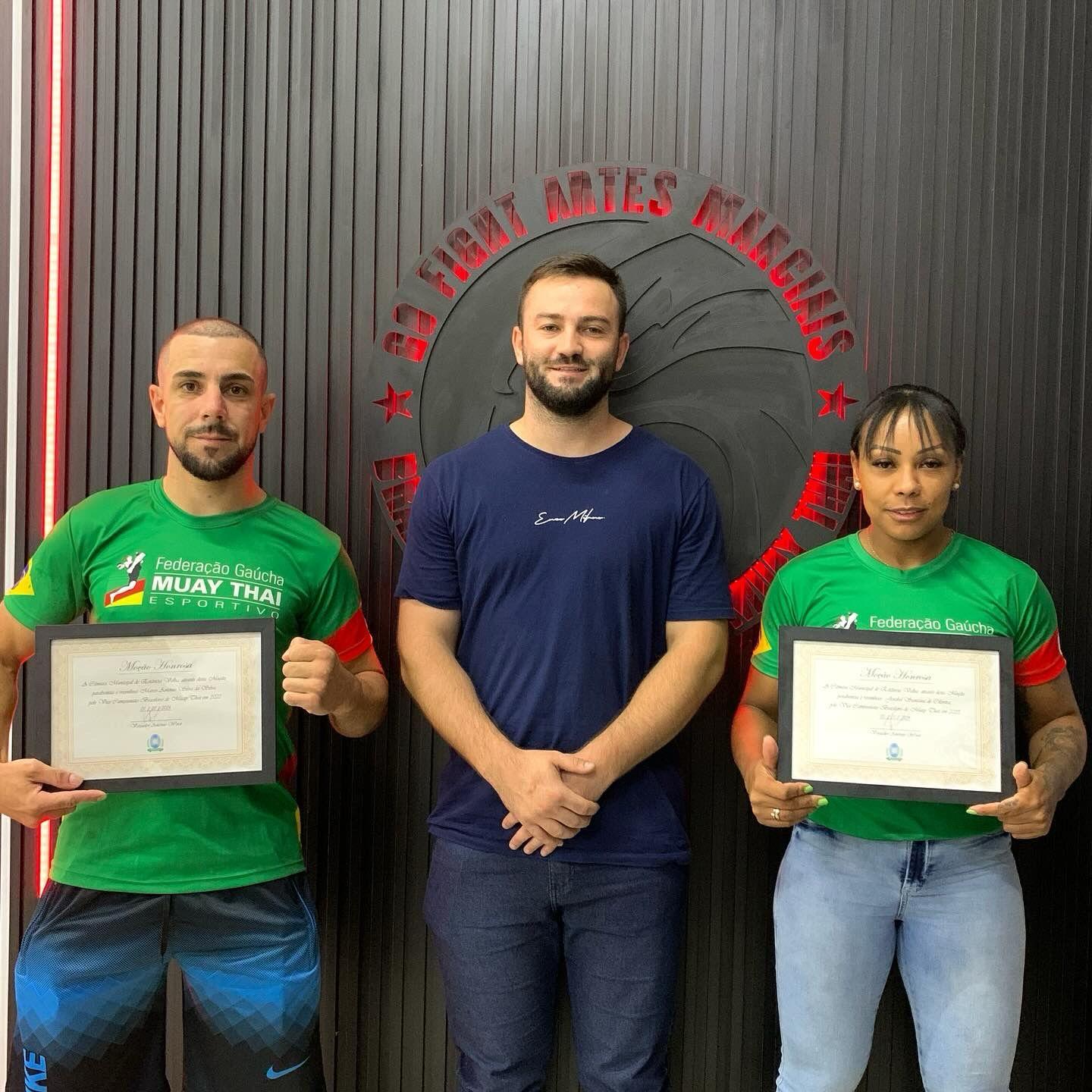 Moção de Parabenização a atletas de Muay Thai