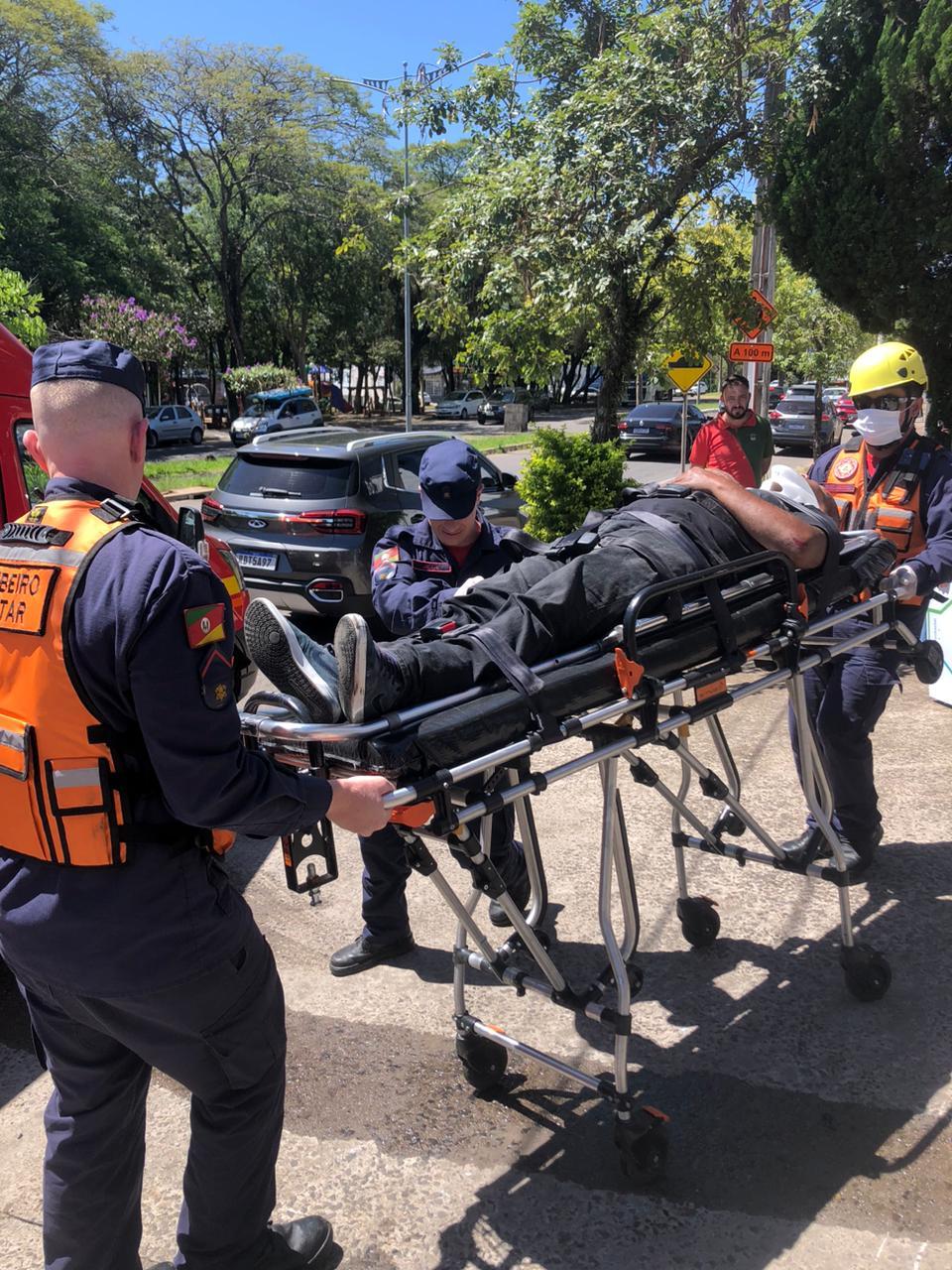 Motociclista ferido em acidente