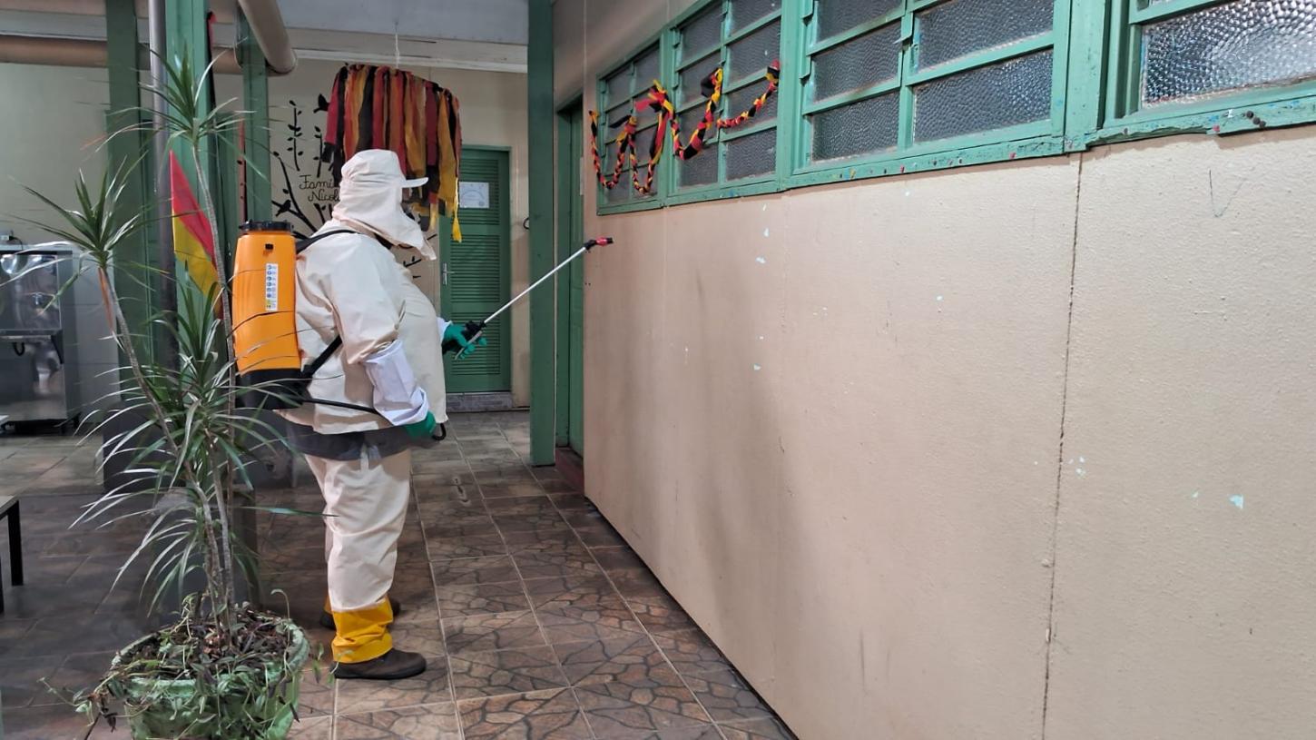 Contra a Dengue: 14 pontos estratégicos foram pulverizados