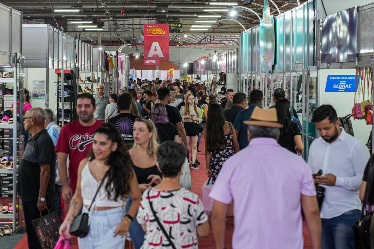 Público tem até dia 14 de abril para aproveitar a Loucura Por Sapatos