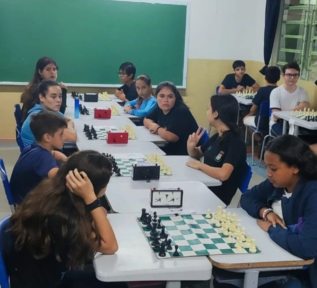 Sábado de Torneio de Xadrez Escolar
