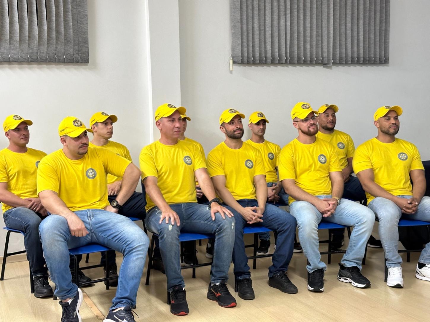 GM tem três novos agentes contratados