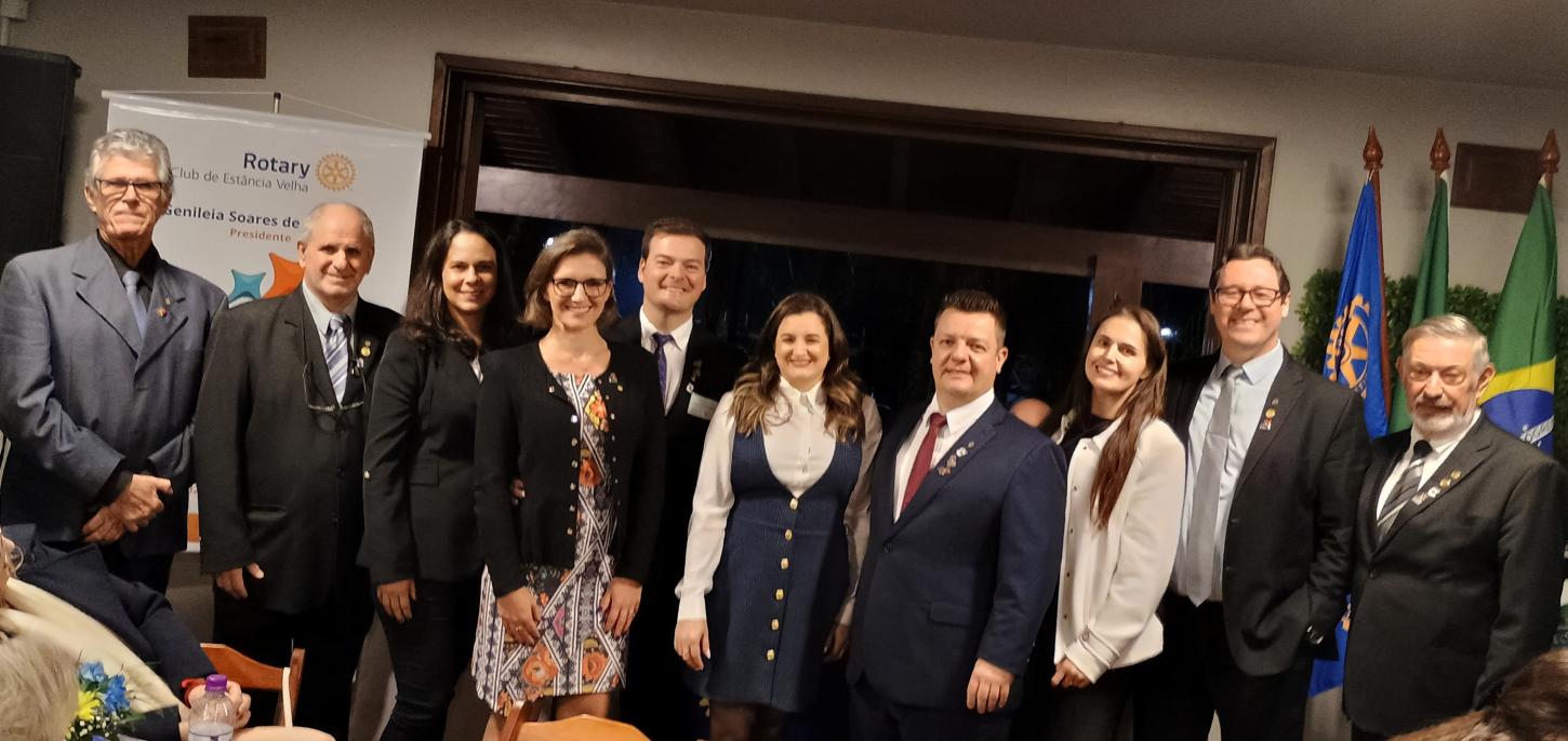 Posse da nova presidente do Rotary Club Estância Velha