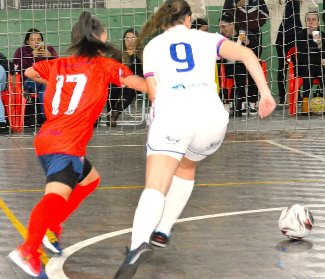 Quinta tem rodada do Aberto de Futsal Feminino de Estância Velha