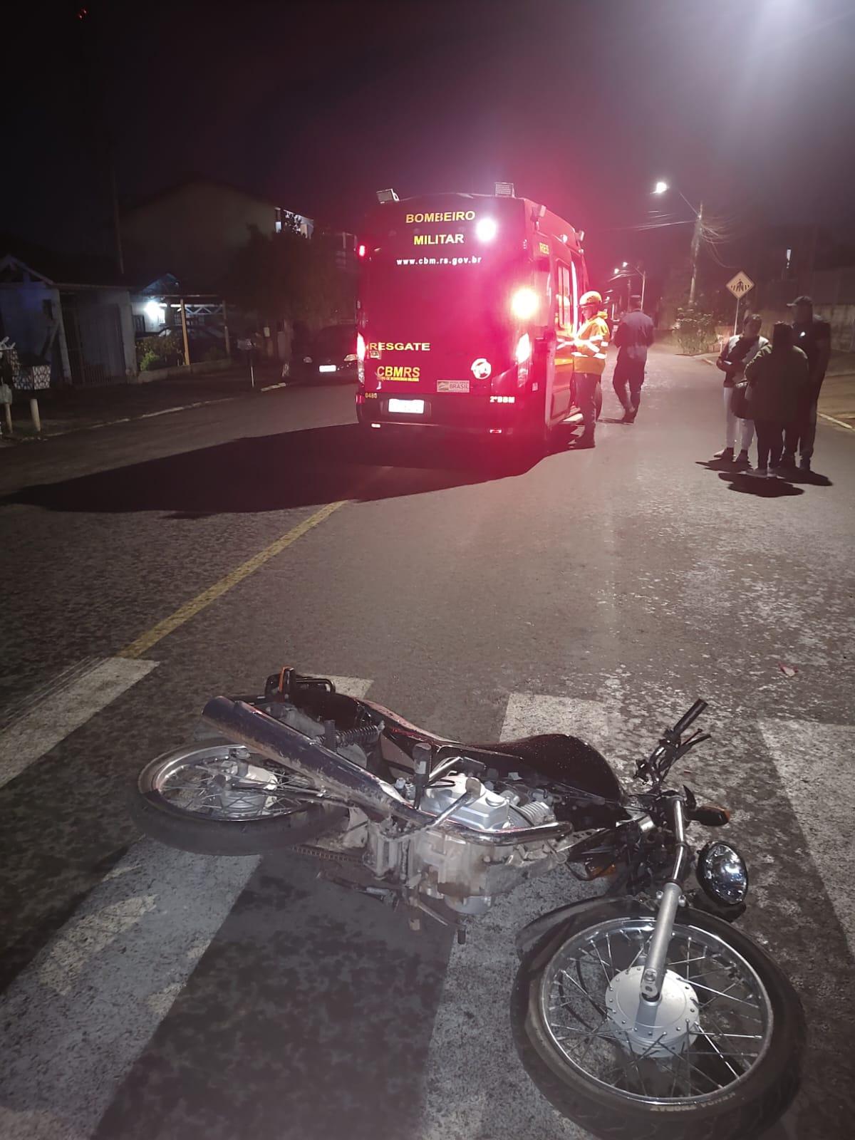 Acidente deixa dois feridos no bairro  Lago Azul
