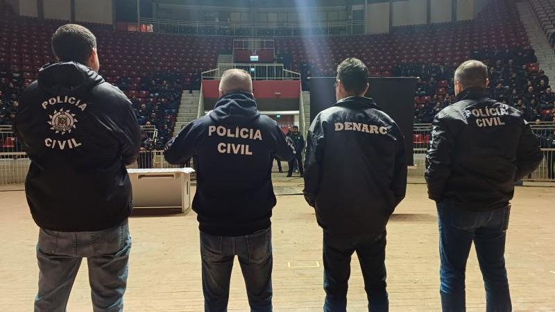 Cerca de 500 policiais cumprem 256 medidas cautelares em SC e RS