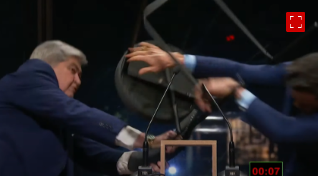 Datena dá cadeirada em Pablo Marçal em debate da TV Cultura