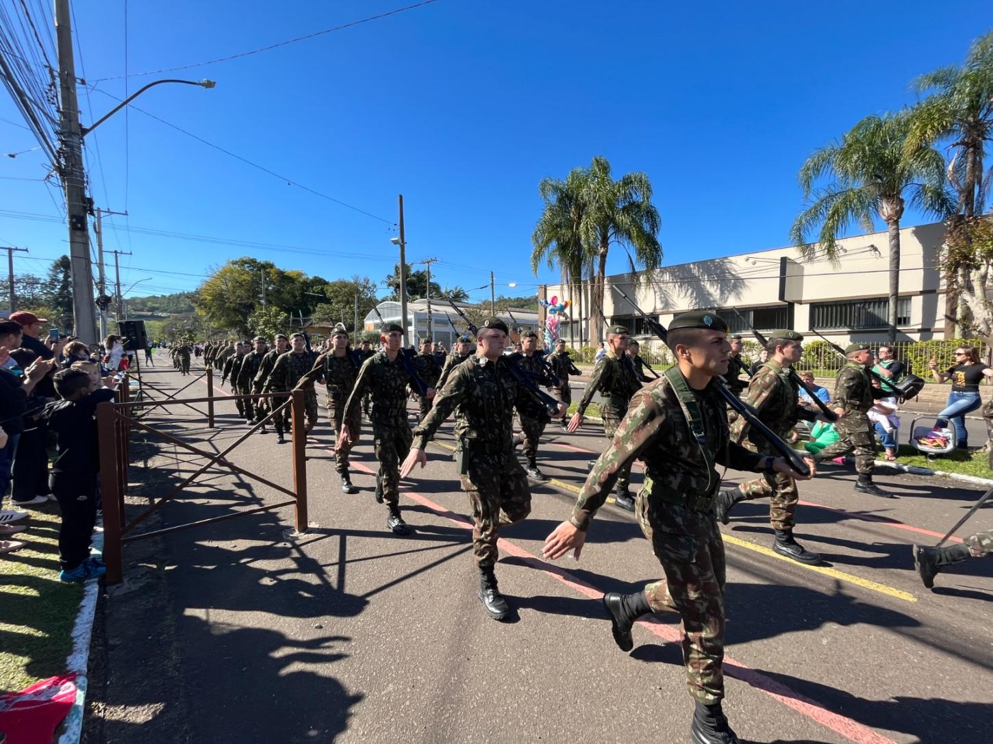 Desfile Cívico é neste sábado em Estância Velha