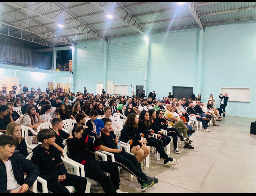 Evento de abertura oficial da MostraClak em Estância Velha