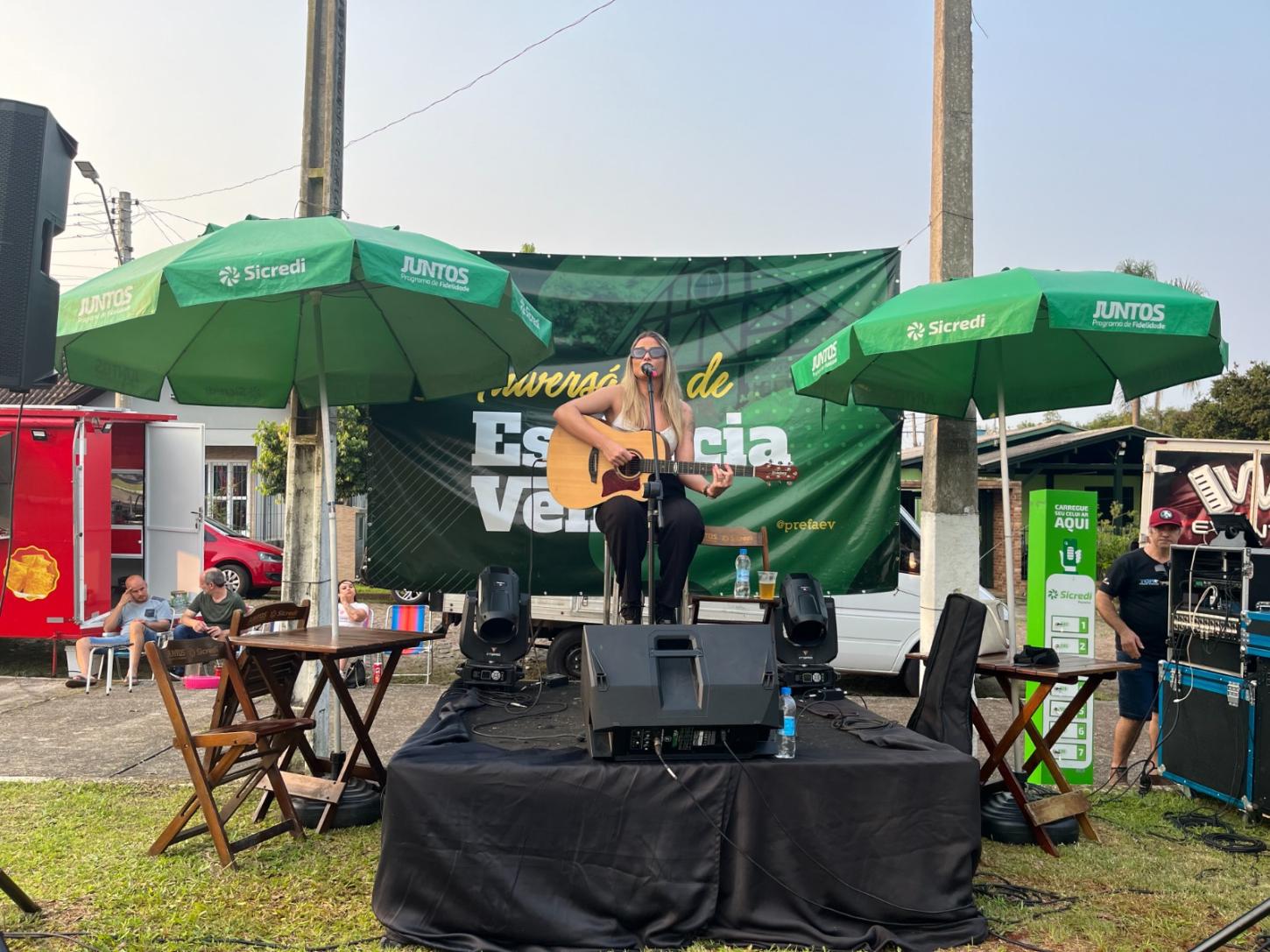 Praça do Campo Grande teve atividades do Aniversário do Município