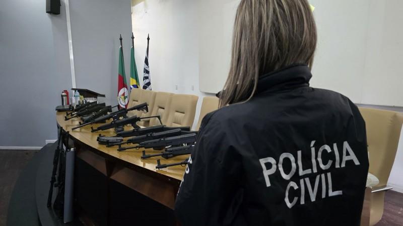 Uma das maiores apreensões de fuzis no RS