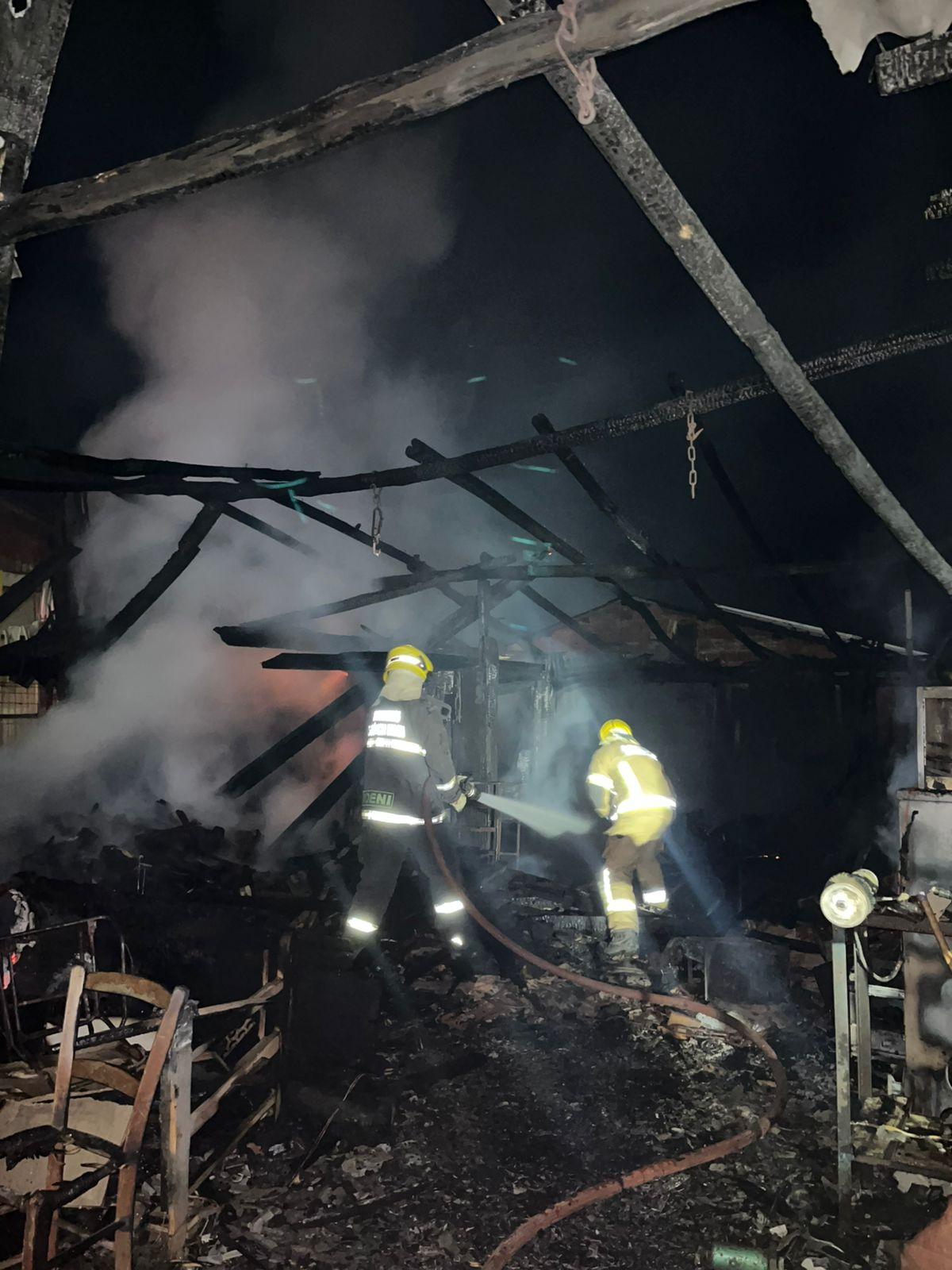 Bombeiros do município auxiliam em combate a incêndio em Ivoti