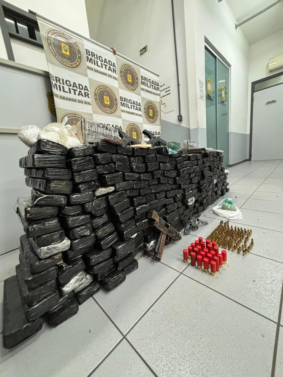 Brigada Militar realiza prisão e apreende mais de 185 kg de drogas em Novo Hamburgo