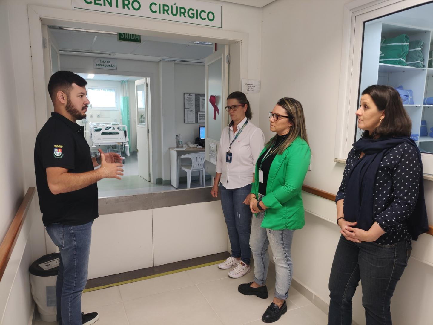 Coordenadoria Regional da Saúde em visita à Estância Velha