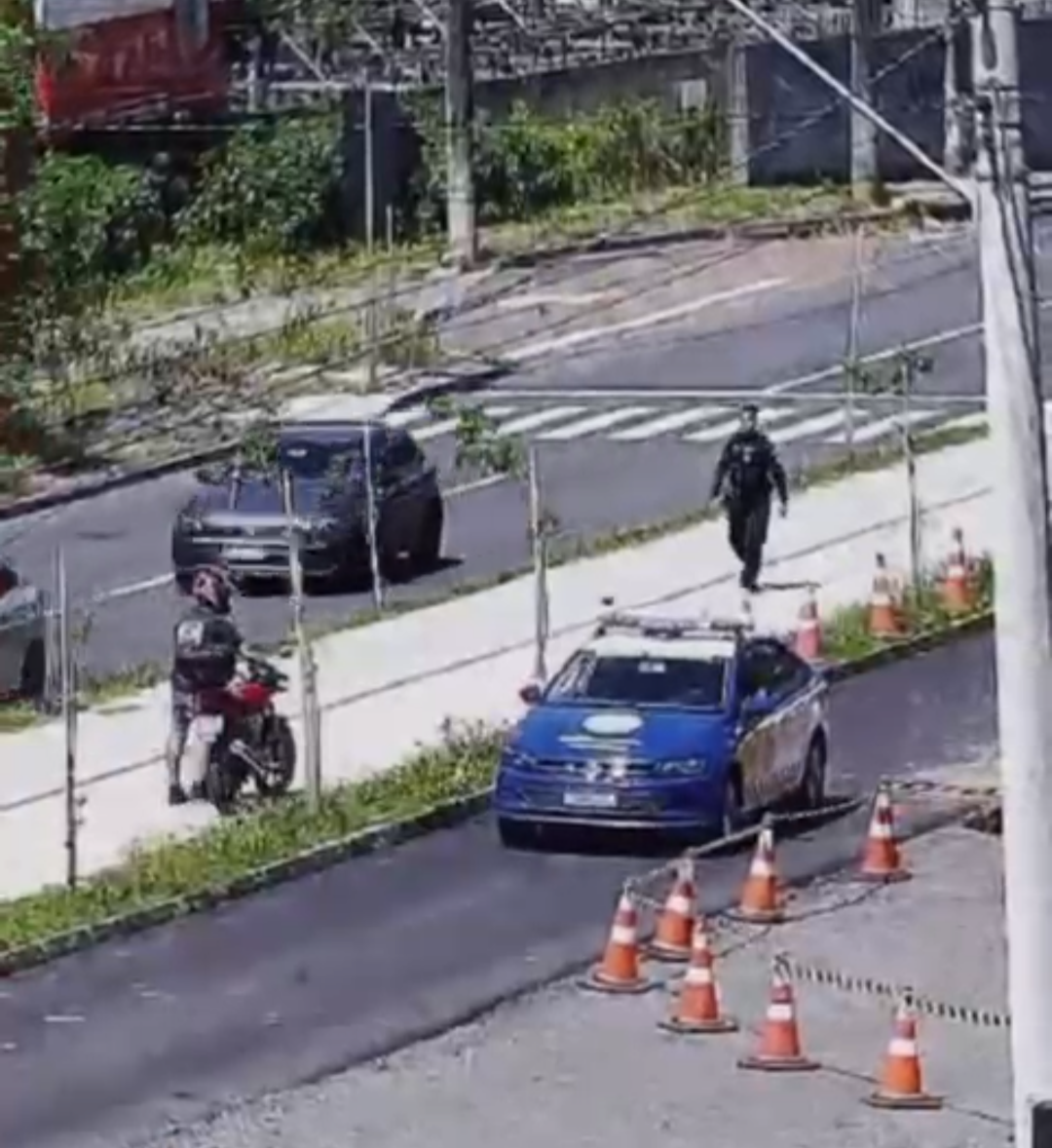 Mais um condutor autuado por infração e desrespeito no caminhodromo