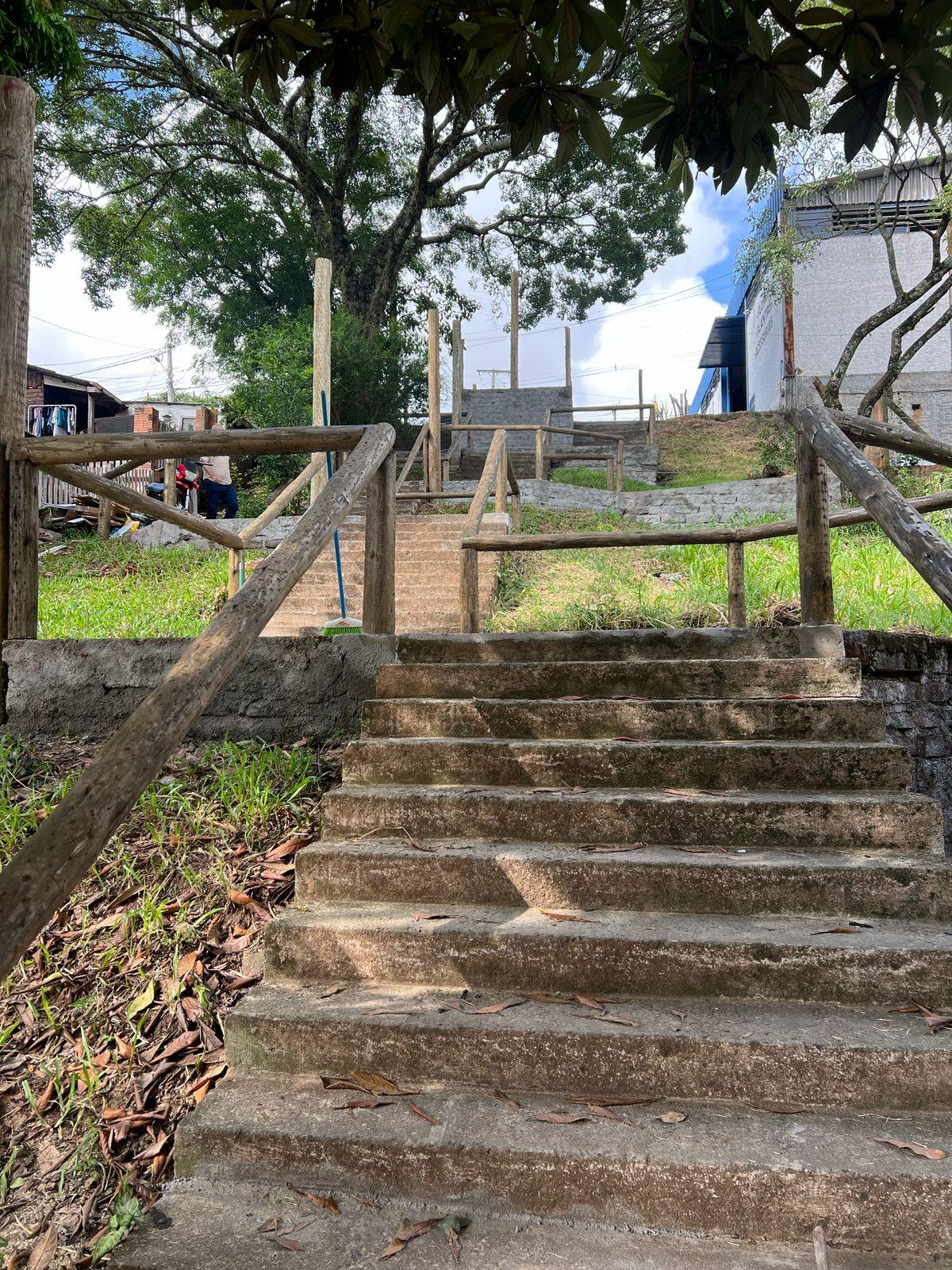 Piquenique Literário ocupa escadarias no Rincão dos Ilhéus nesta quinta