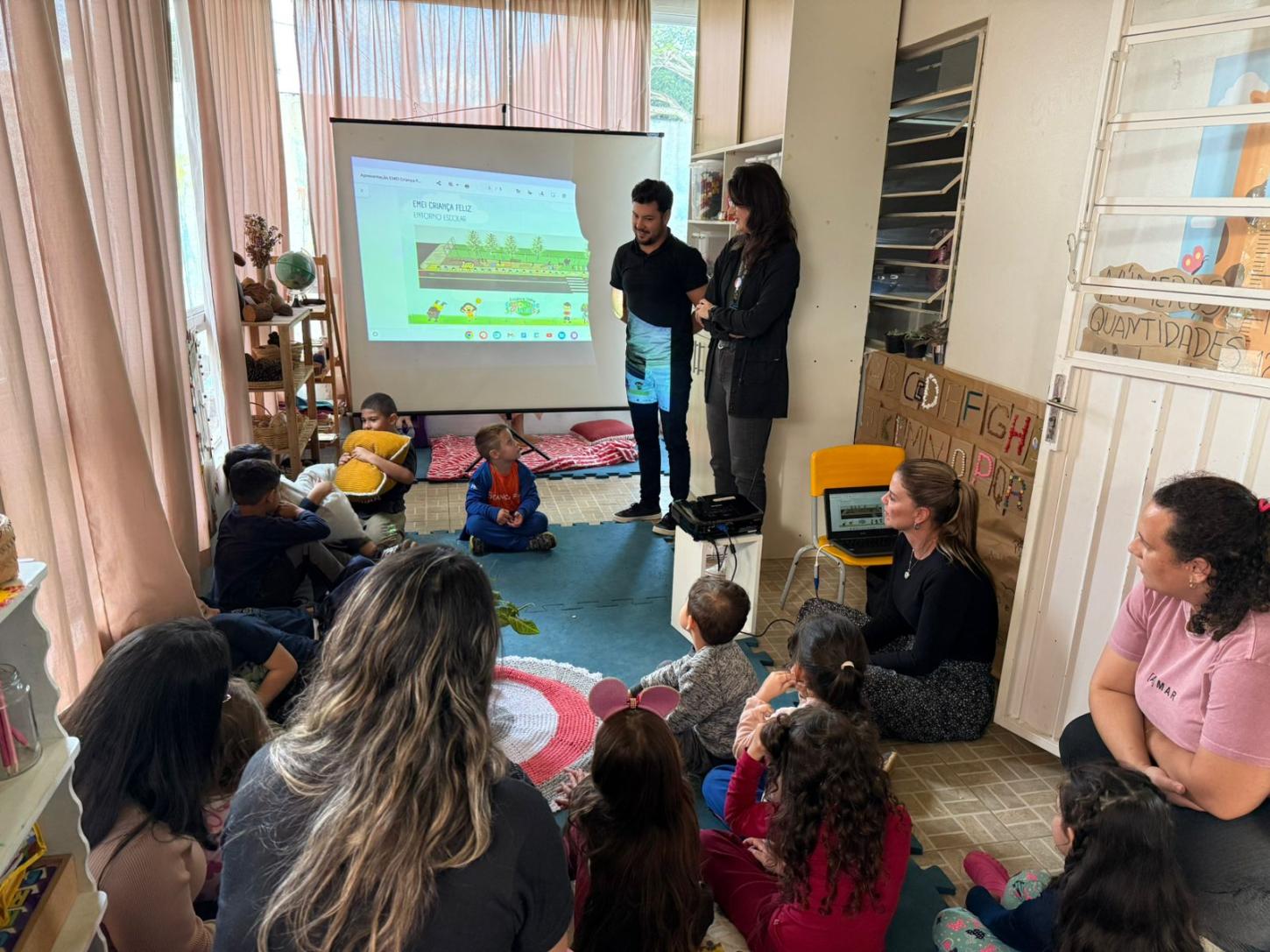 Alunos da EMEI Criança Feliz participam de projeto de revitalização