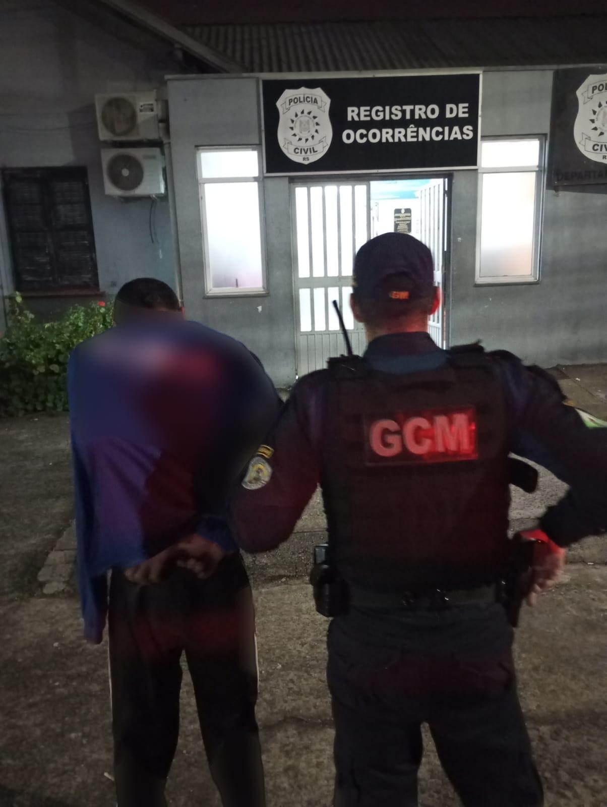 ATUALIZADA: HOMEM É PRESO PELA GCM POR AGREDIR A COMPANHEIRA E AMEAÇÁ-LA DE MORTE
