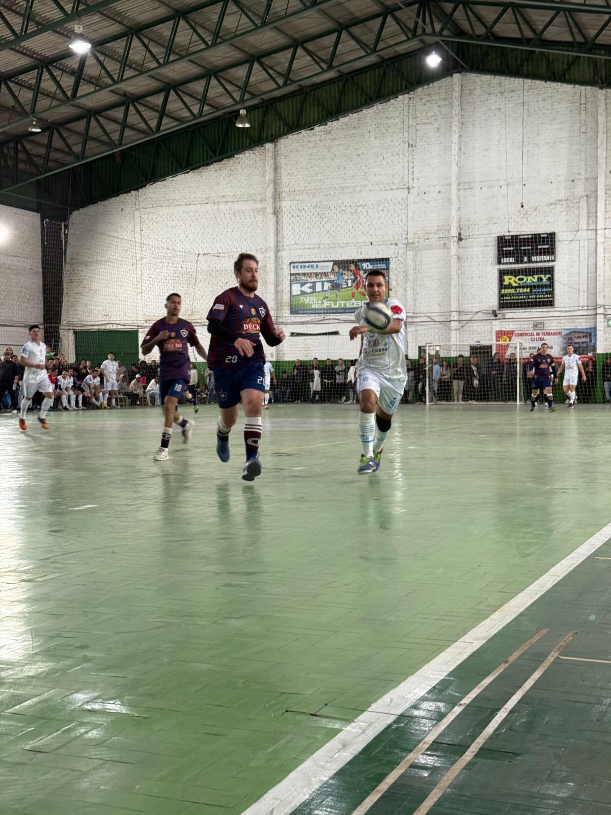 Municipal Série Ouro abre com goleada nos primeiros jogos da rodada