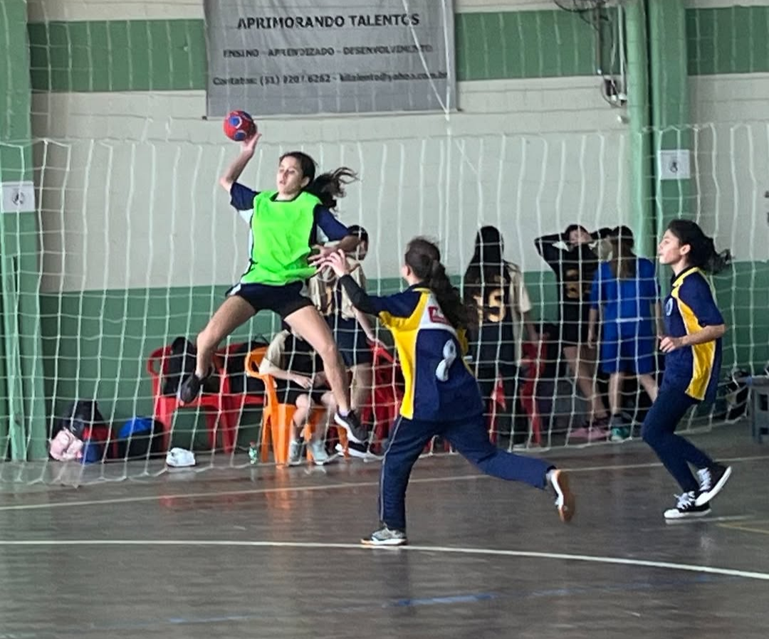 Semana de handebol na XXXI Olimpíada Escolar de Estância Velha