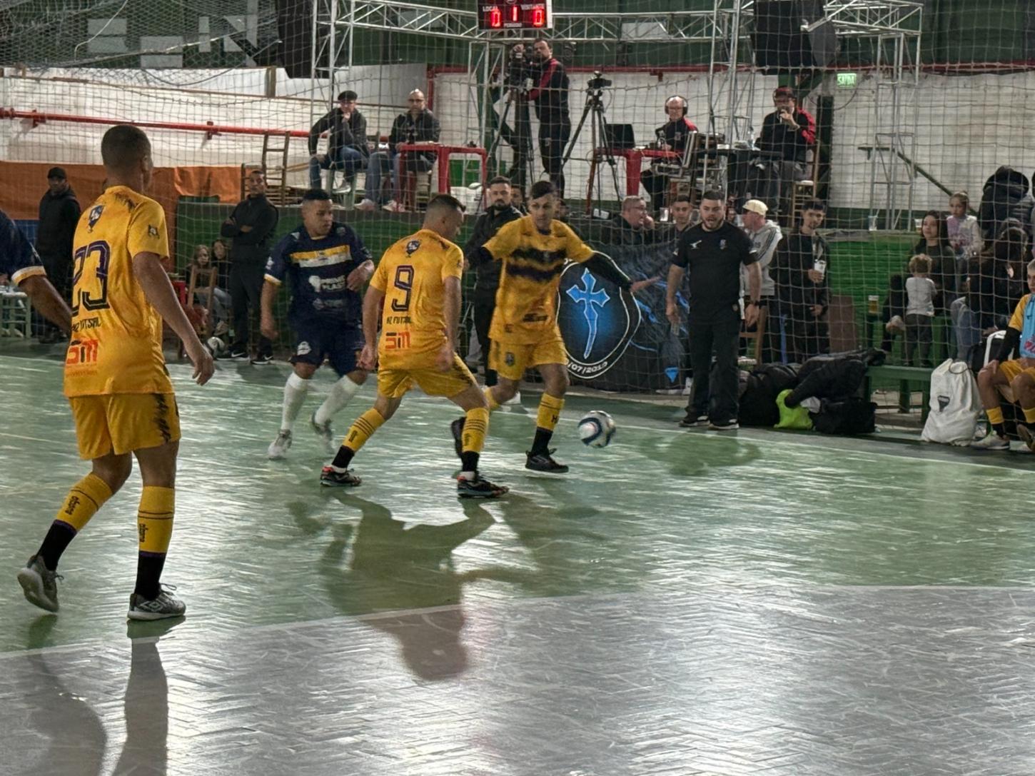 Sexta-feira é dia de conhecer os semifinalistas do Futsal Série Ouro