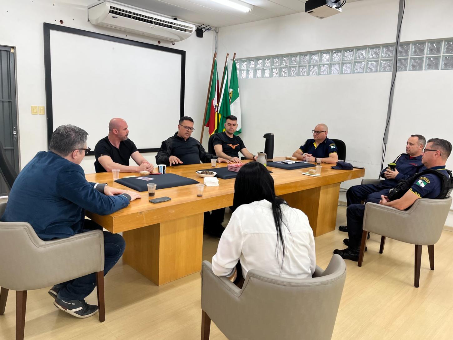 GGIM reforça em reunião a importância de ações conjuntas pela segurança