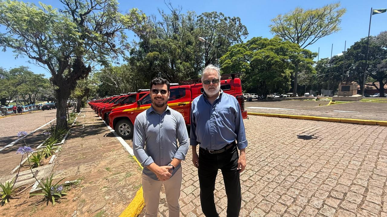 Estância Velha recebe nova viatura para o Corpo de Bombeiros