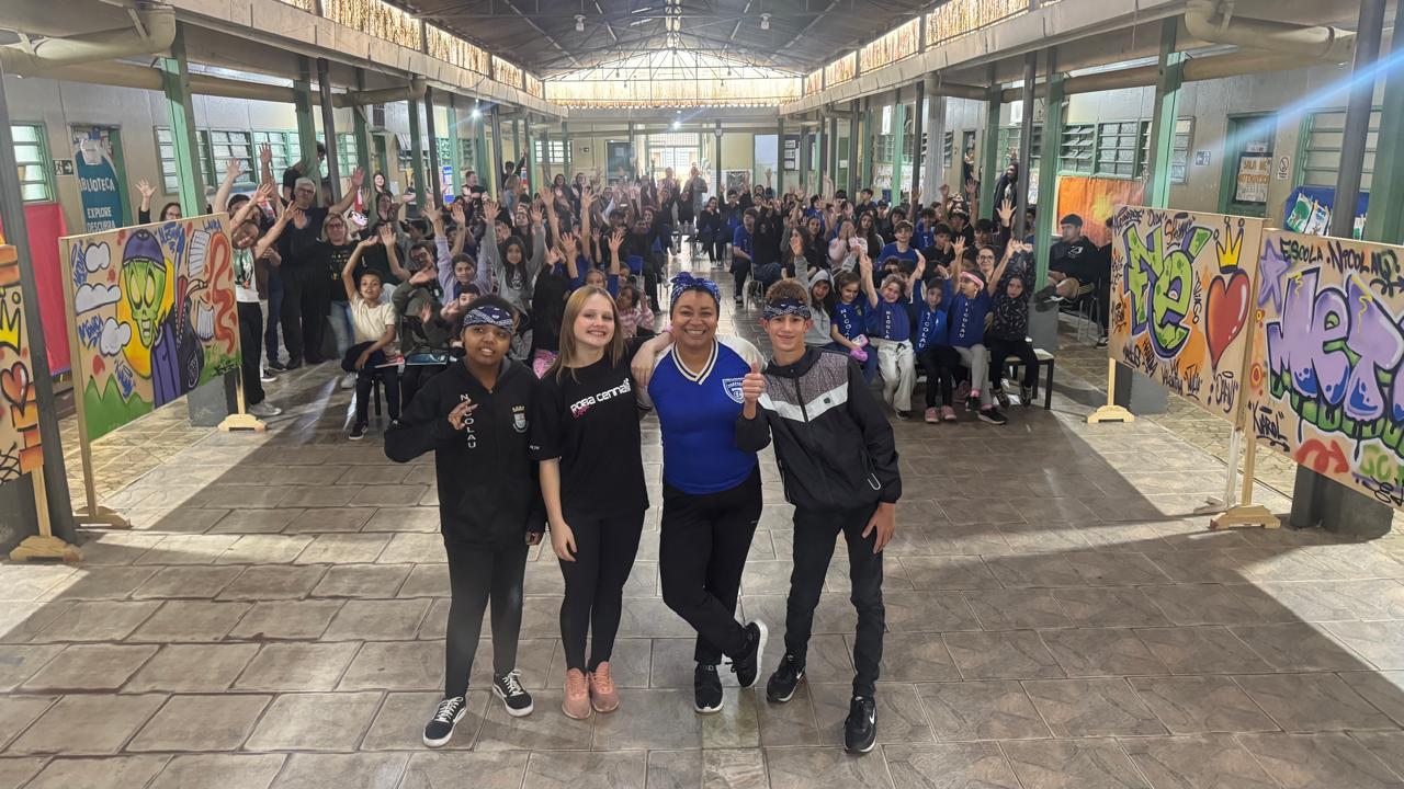 Projeto “Partiu Cultura” encerra con arte e reflexão na EMEF Nicolau Anselmo Wecker