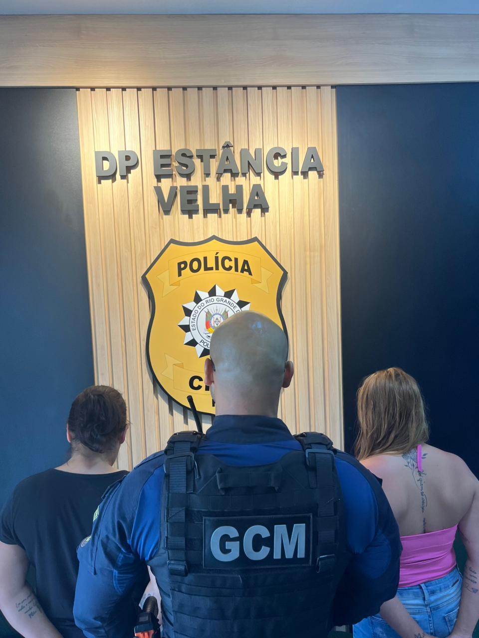 GCM de Estância Velha detém mulheres que aplicavam golpe da 