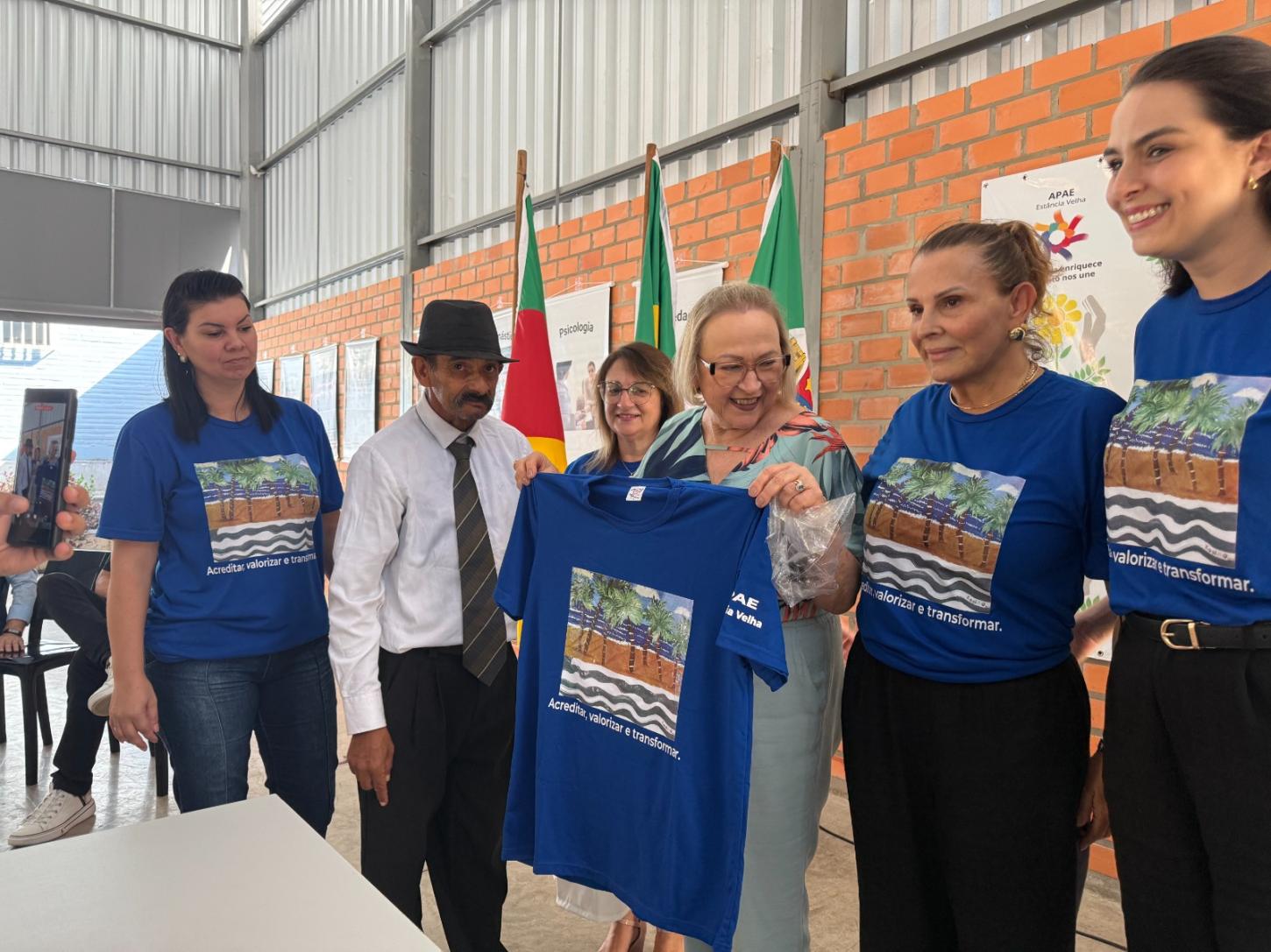 Estância Velha qualifica atendimento de inclusão com assinatura do CAS TeAcolhe