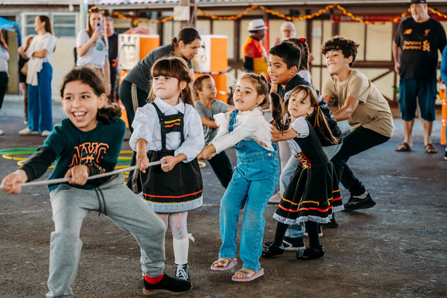 Segunda e terça também é dia de festa: 43º Festival de Kerb terá programação especial nos dias 20 e 21 de abril