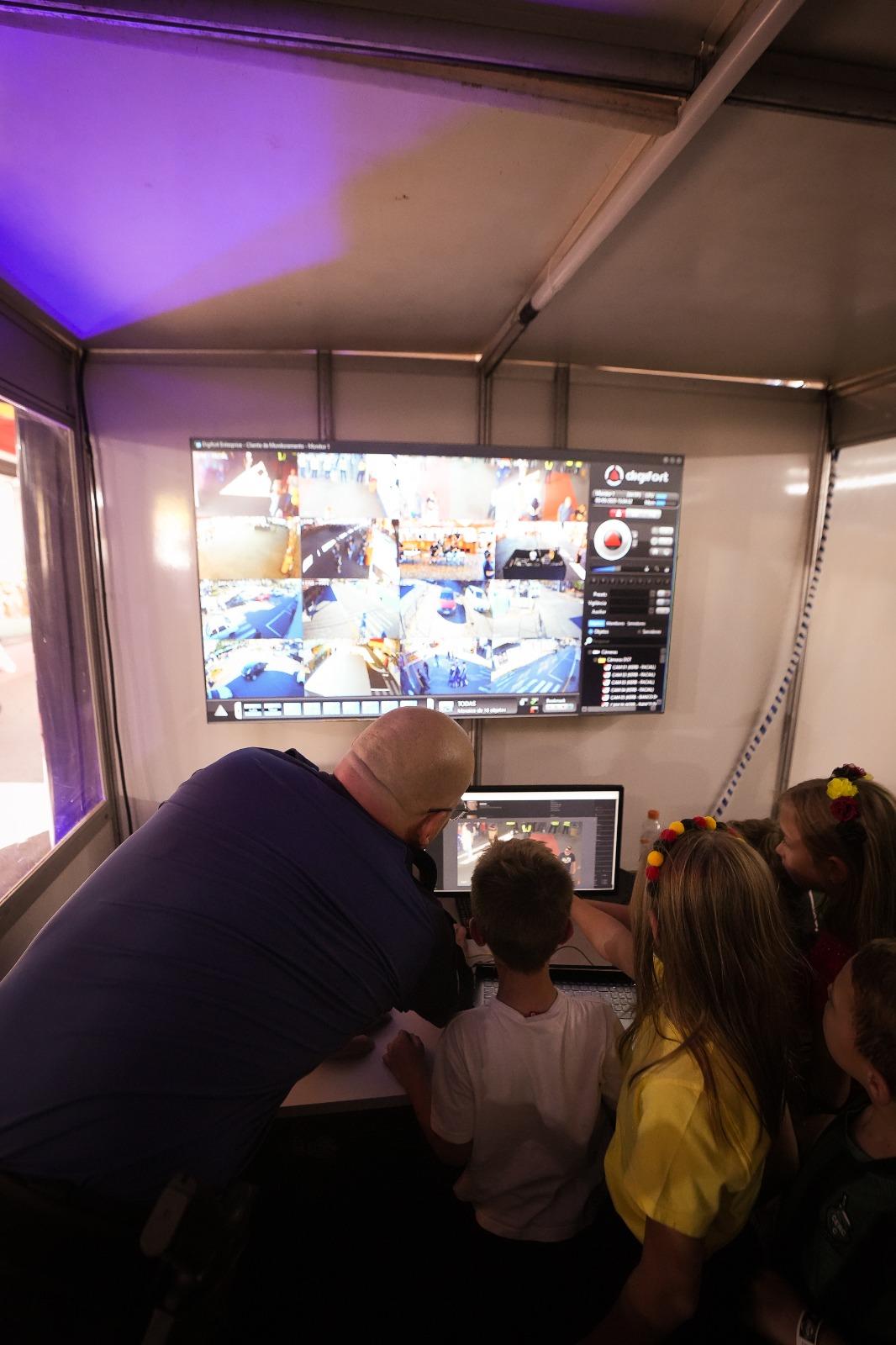 Tecnologia e integração da GCM e da BM garantem segurança no Kerb de Estância Velha