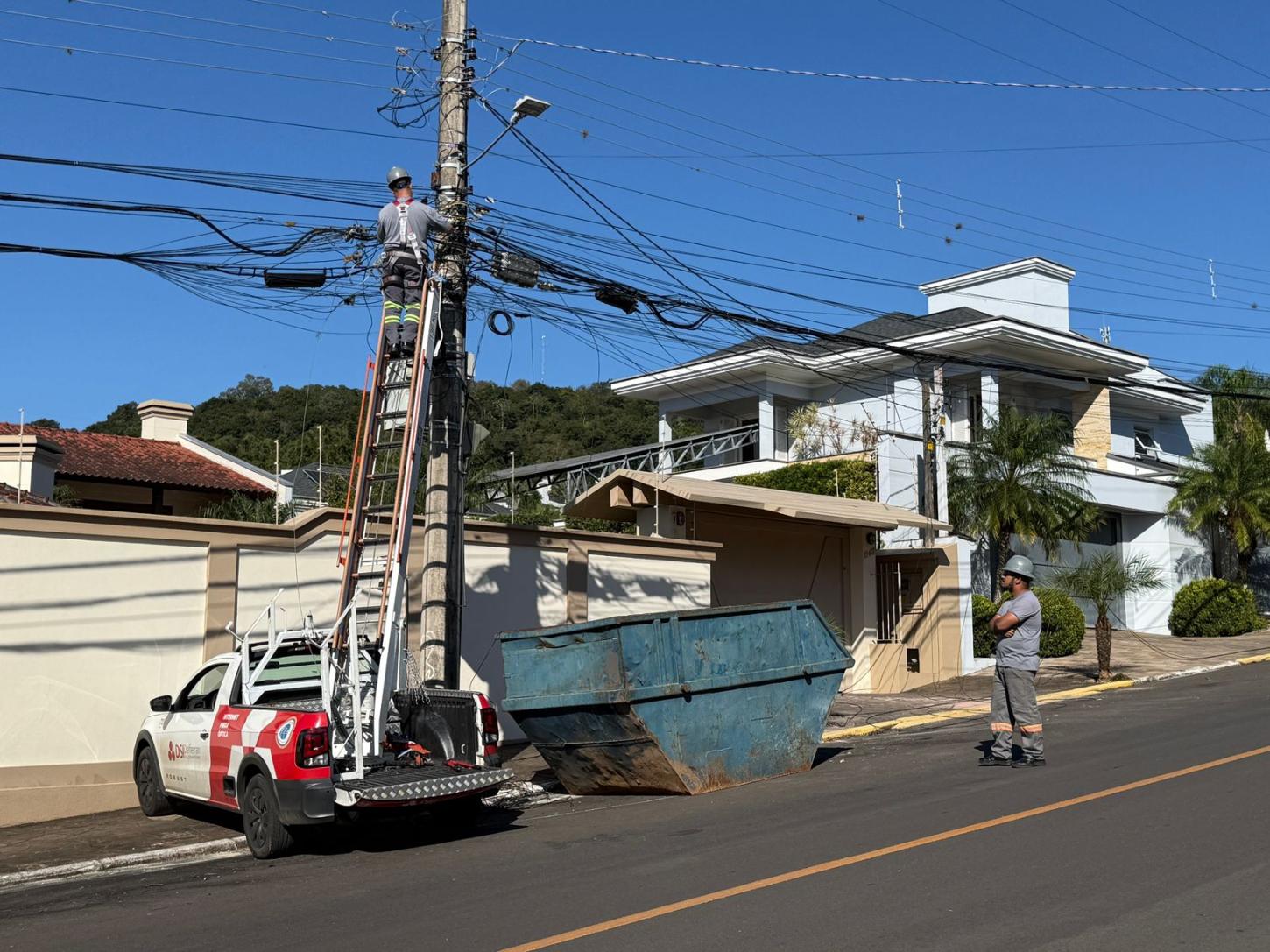 Estância Velha tem nova etapa da Operação Poste Limpo