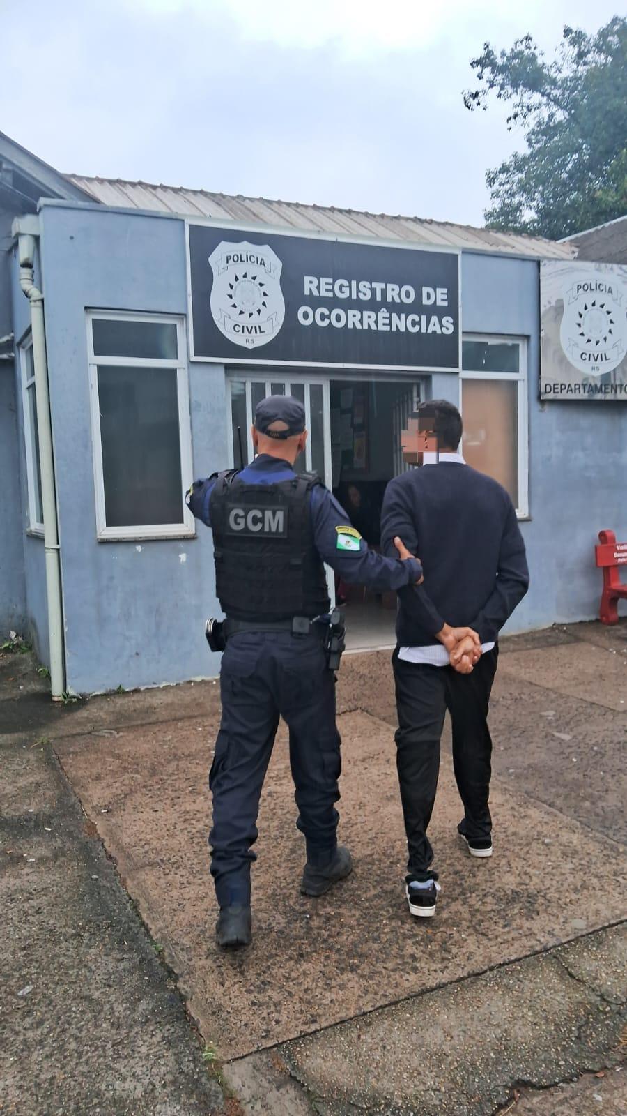 Homem condenado há 22 anos de prisão por estupro de vulnerável é preso em Estância Velha pela GCM