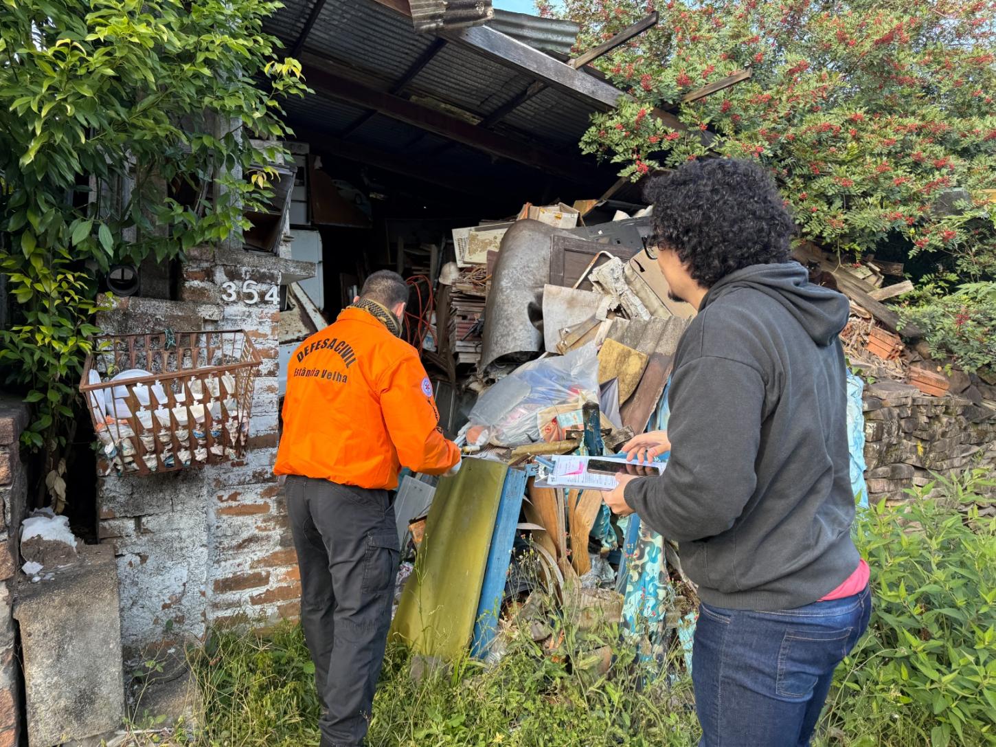 Idoso em situação precária aceita internação voluntária após dois anos de acompanhamento