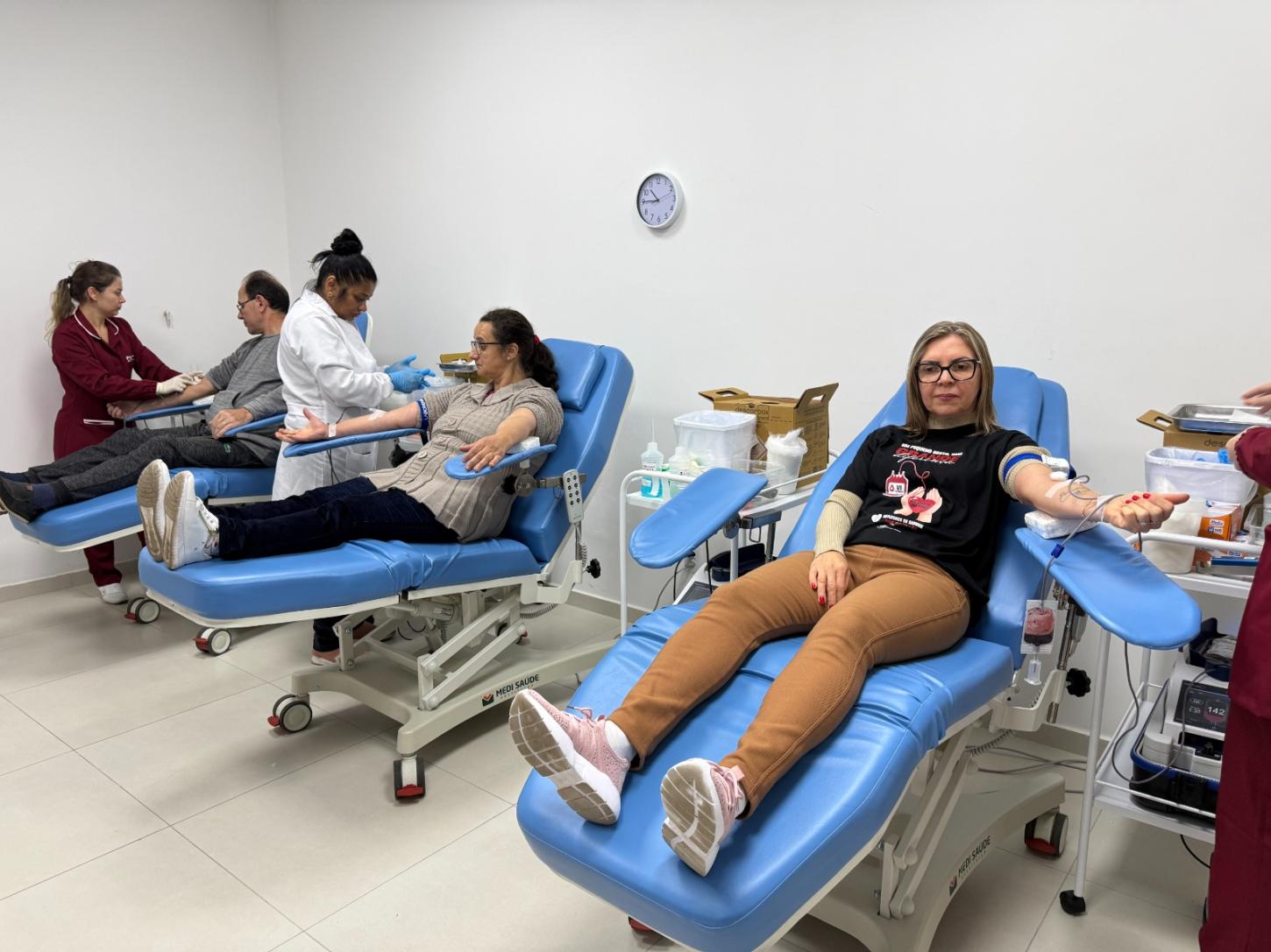 Mais de 60 pessoas participaram da doação de sangue nesta sexta