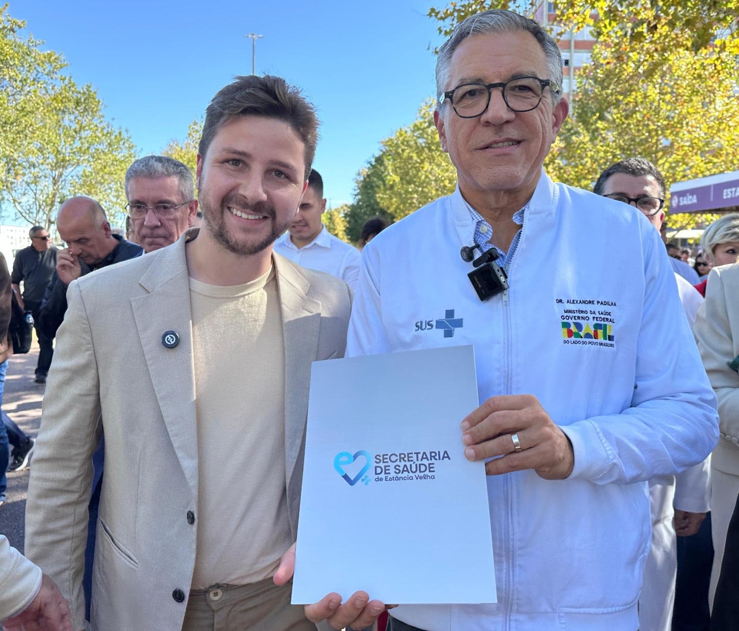 Região 7 de Saúde entrega demandas ao ministro Alexandre Padilha e cobra retomada da oncologia regional