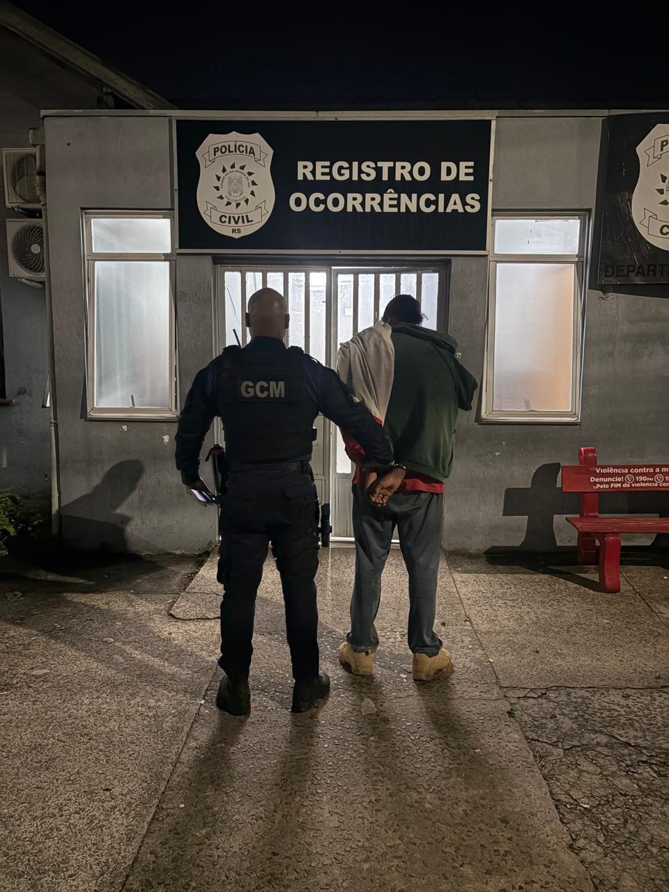 Guarda Civil Municipal de Estância Velha prende homem por tentativa de feminicídio no bairro Rincão dos Ilhéus