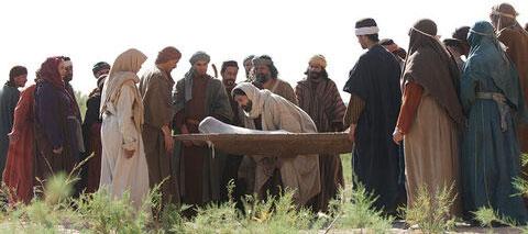O dia em que Jesus encontrou um funeral